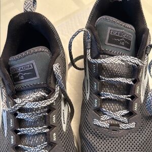 Brooks Gray Athletic Shoes Modern Performance Design